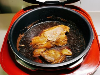 14、五香酱牛肉,  香味扑鼻 酱香浓郁  