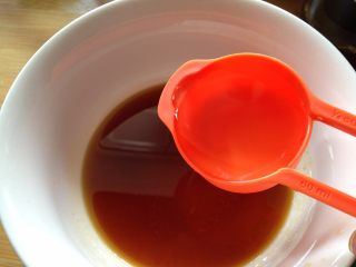 7、捞汁木耳,清水调和成汁