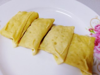 16、千张包肉,浇在蒸好的千张包上。