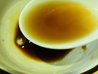 6、西兰花炒鸡蛋,半勺料酒