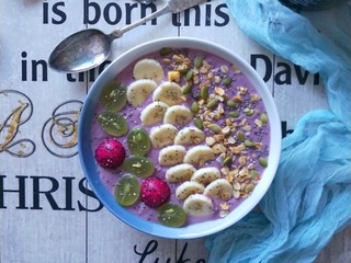 13、紫薯燕麦思慕雪,低脂，营养，饱腹的紫薯燕麦思慕雪就做好了。