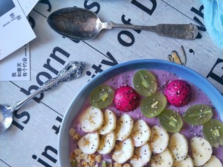 14、紫薯燕麦思慕雪,成品