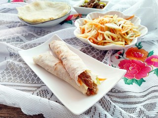 22、土豆酱肉丝卷饼,成品图！