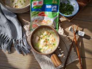 11、海鲜疙瘩汤,成品。