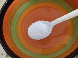 9、冰爽酸辣意面,加糖