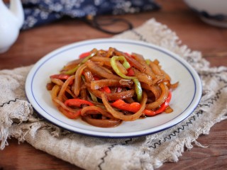 14、洋葱辣椒炒肉皮,成品图