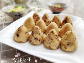 16、糙米窝头(原味&枣香),两种口味的糙米窝头，特别的健康营养。