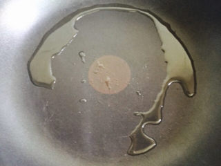 13、蒜泥生菜,起油锅