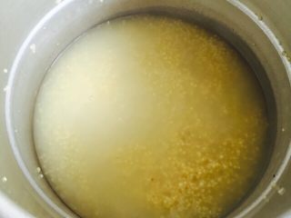 8、暖胃滋补养生粥+海参小米粥,待气阀消气再打开锅盖