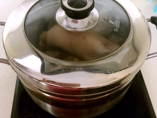 14、酱香猪蹄,大火烧开后小火慢烧60分钟