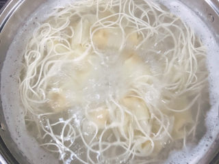 16、云吞面,大火烧开