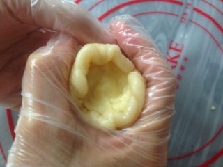 19、植物油版绿豆酥饼,用虎口收口