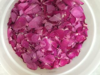 2、水果酵素(玫瑰花陈酿酵素),玫瑰花入桶