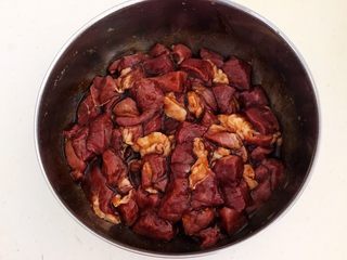 13、健康烧烤  电烤羊肉串,充分调匀