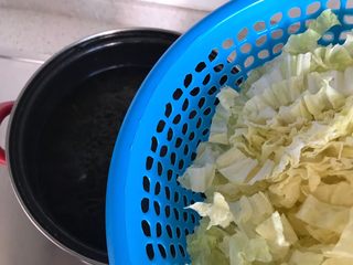 13、一鸡两吃（白切鸡  鸡汤白菜）,加入白菜