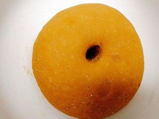 11、一锅出&小熊红糖馒头+红枣枸杞子银耳羹,这个是发好的面团 ，手指插入不反弹即可。