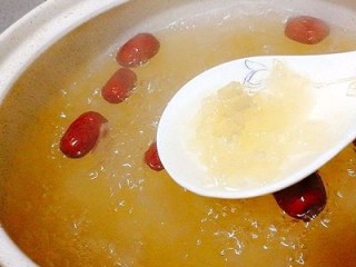 27、一锅出&小熊红糖馒头+红枣枸杞子银耳羹,煮到银耳出胶