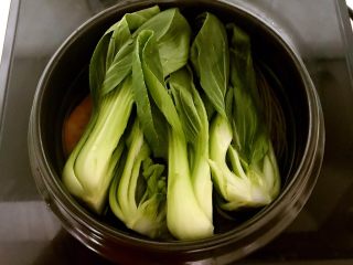 20、冬日暖心菜 荷塘月色,放入油菜