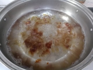 9、红枣桃胶羹,大火烧开，