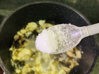 16、紫菜虾皮汤,加盐；