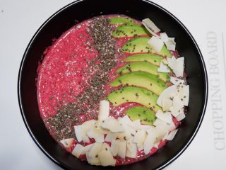 11、低脂代餐，健康减肥—甜菜根燕麦酸奶,在撒上奇亚籽