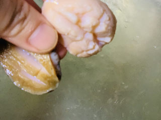 12、鲍鱼捞饭,鲍鱼放下去，捞下；