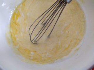 6、香蕉酸奶烤燕麦,拌匀