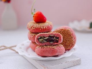 20、粉嫩蔓越莓果仁芝麻饼,成品一