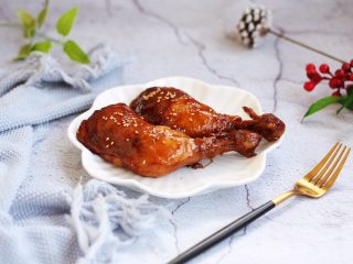 14、啤酒烧鸡腿,成品图。