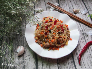 15、蚂蚁上树,大家可以试试看