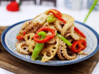 21、藕片爆桃花蛸,好吃到停不下来。