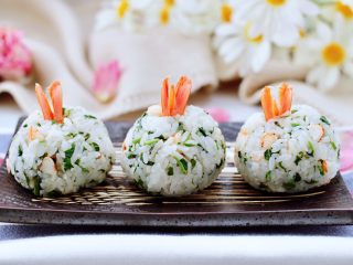 18、香椿红虾饭团,你还在等什么,喜欢就赶紧行动起来吧……