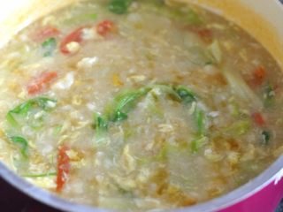 12、山西拌汤,最后关火,淋上香油。