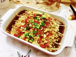 25、晨游百花林,朱朱兼白白➕剁椒蒜蓉蒸金针菇,成品