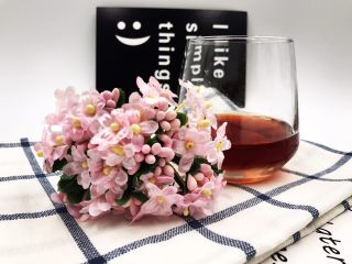 13、芬芳馥郁《玫瑰酒》【美酒篇】,小样，和我斗，怎么样？一杯干倒吧！