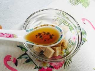 7、彩椒炒鸡丁,2勺料酒