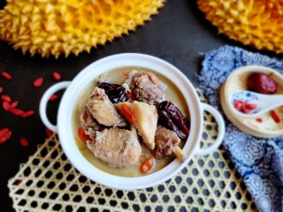 19、榴莲炖鸡,榴莲煲的鸡汤真的好好喝诶。敏茹意精品厨娘原创作品。