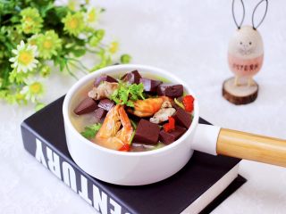 20、肉片海虾烩猪血,成品一