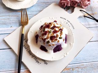 9、酸奶紫薯泥,成品