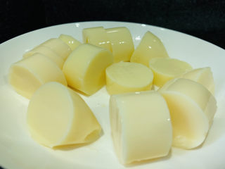 4、脆皮日本豆腐,切段