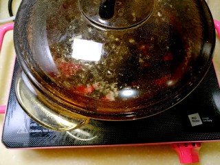 5、海参土鸡汤 大寒补气血,关火,待自然冷却。