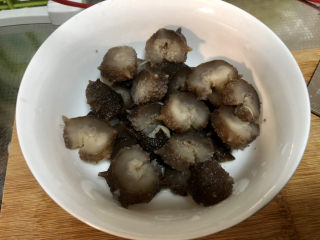 10、海参烧豆腐➕海参娃娃菜烧豆腐,切小段