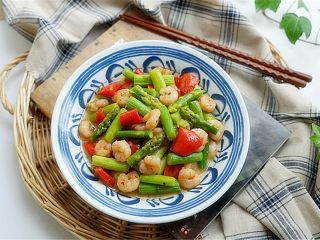 13、芦笋炒虾仁,美味即享