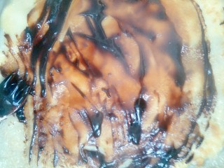 19、宝宝辅食 10M+ 超级松软的小米饼,最后翻面抹上甜面酱。