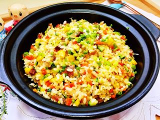 36、我爱炒饭系列➕五彩杂蔬香肠炒饭,成品