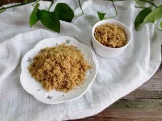 12、香酥猪肉蓉——宝宝辅食,肉松做好后取出放凉