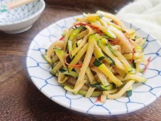 15、清炒南瓜丝,喜欢的试试吧！