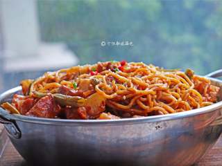 11、五花肉豆角焖面,绝对的懒人福音！一锅出，有菜有肉有主食，超方便~