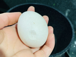 8、黄瓜木耳炒鸡蛋,鸡蛋一个；