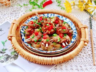 16、杏鲍菇蒸鸡翅,成品